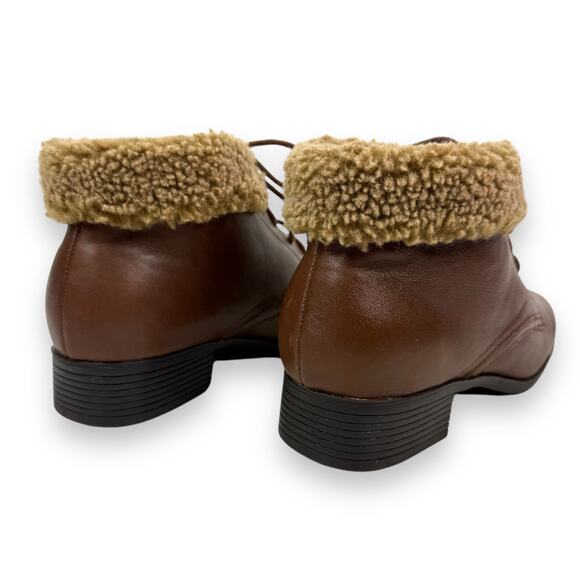 90's LIZ BAKER brown leather shearling cuff ankle boots - Picture 12 of 13